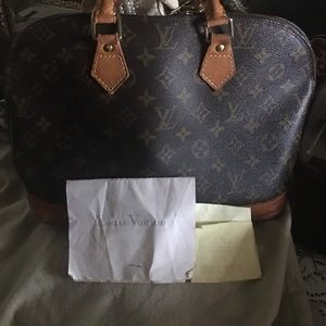 AUTHENTIC Louis Vuitton Vintage Alma bag styl…